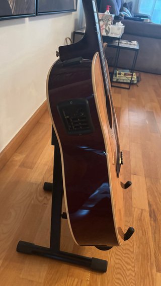 Guitarra Yamaha modelo FX370C
