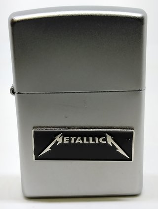 Zippo Metallica.