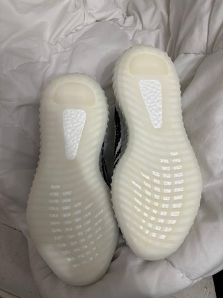 Adidas Yeezy Boost 350 V2 Zebra