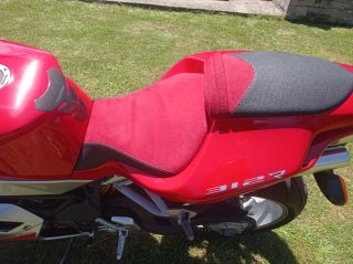 MV Agusta F4 Moto Deportiva Roja/Plata