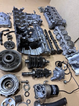 Despiece Motor Suzuki GSXR 750 SRAD 99