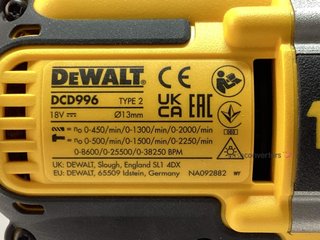 taladro a bateria dewalt dcd996
