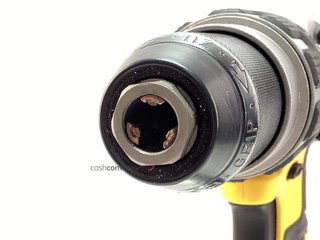 taladro a bateria dewalt dcd996