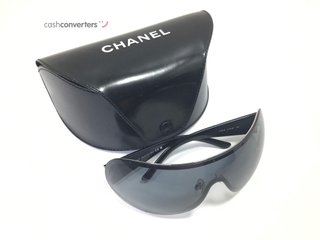 gafa de sol señora chanel 4148-b