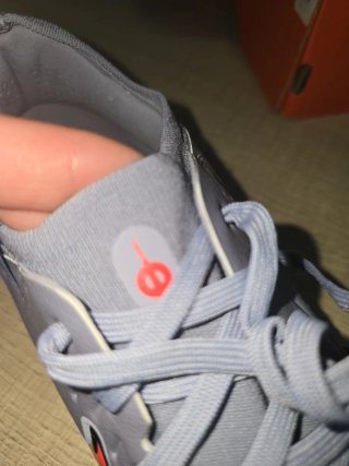Bota Nike Fútbol Legend 10 Pro TF Gris/Rojo