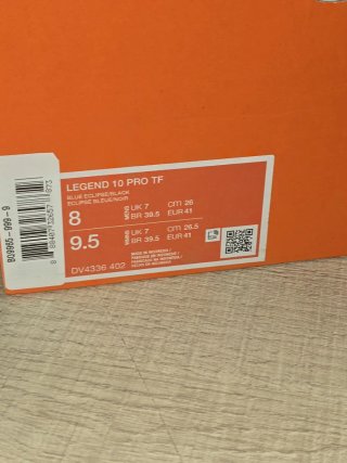 Bota Nike Fútbol Legend 10 Pro TF Gris/Rojo
