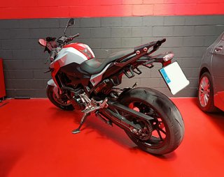 BMW F 900 R A2