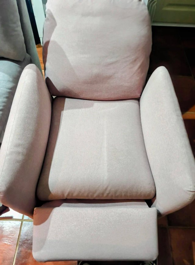 Sillón reclinable rosa/malva - Entrega incluida
