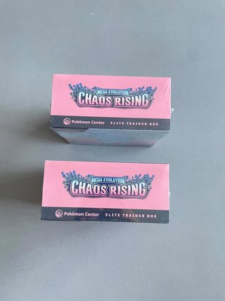 Chaos Rising Pokemon Center Elite Trainer Box