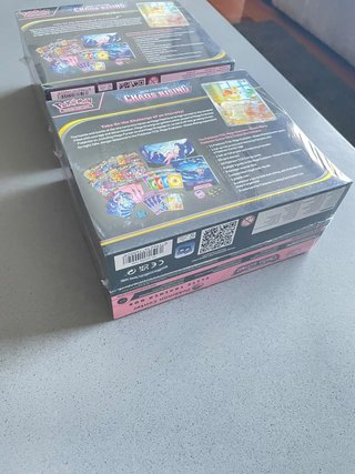 Chaos Rising Pokemon Center Elite Trainer Box