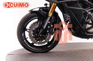 CFMOTO 650 MT