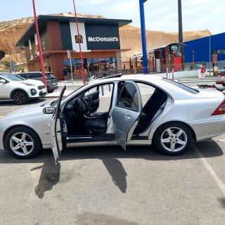 Mercedes-Benz Clase C 2005