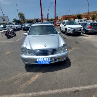 Mercedes-Benz Clase C 2005