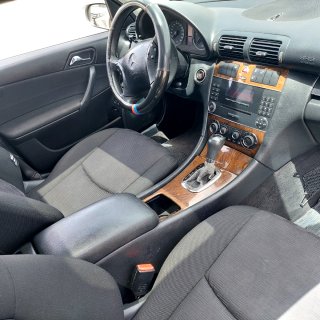 Mercedes-Benz Clase C 2005