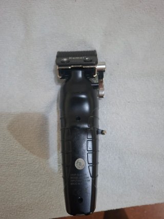 Máquina Cortapelo Kemei