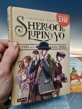 7 libros juveniles en buen estado