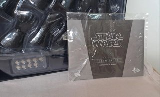 Hot Toys 1/6th scale Figure MMS452 DARTH VADER