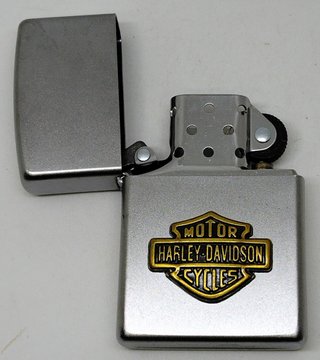 Zippo Harley Davidson.