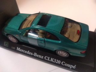 MERCEDES CLK 320 COUPÉ-Verde metaliz-1:43-Cararama