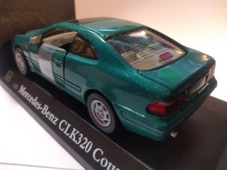 MERCEDES CLK 320 COUPÉ-Verde metaliz-1:43-Cararama