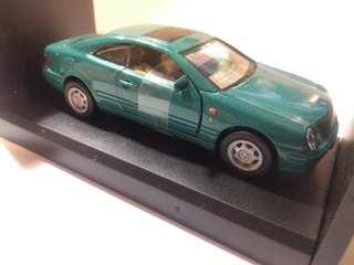 MERCEDES CLK 320 COUPÉ-Verde metaliz-1:43-Cararama