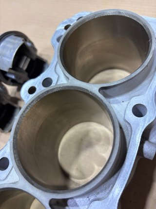 Bloque Cilindros y Pistones Suzuki GSXR 750 SRAD