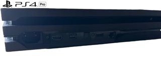 PLAY STATION 4 PRO in ottime condizioni