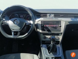 Volkswagen Passat Advance 2.0 TDI 110kW (150CV)