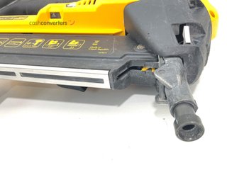clavadora dewalt dcn890