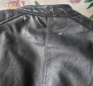 Giubbotto nero in pelle