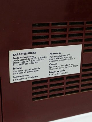 Radio Lavis 767 AM/FM Años 60 Vintage