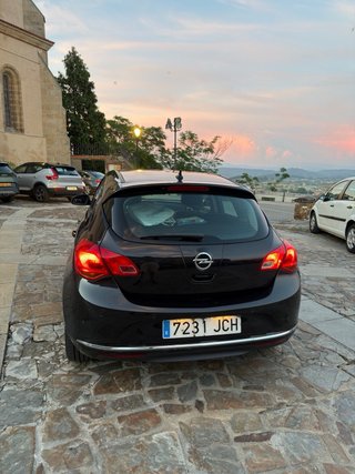 Opel Astra 2015