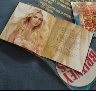 Britney Spears 2 Álbums CDs
