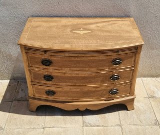 Cómoda escritorio antigua de madera