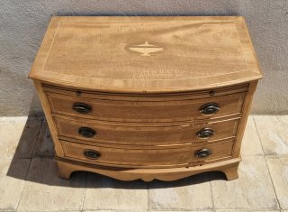 Cómoda escritorio antigua de madera