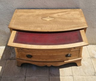 Cómoda escritorio antigua de madera