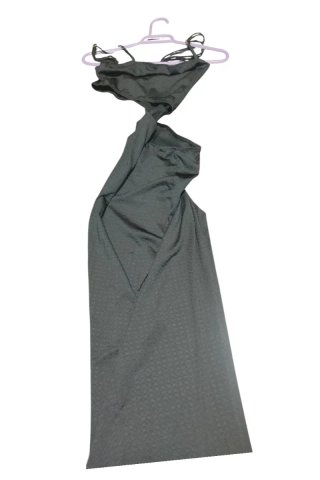 Vestido negro largo con abertura talla XS