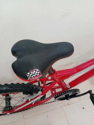 Bicicleta infantil roja  niño  20 pulgadas
