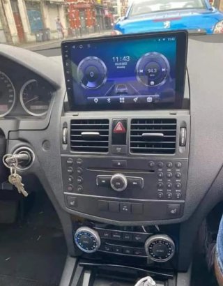 Rádio 4/64GB Mercedes W204 Android+GPS+Carplay