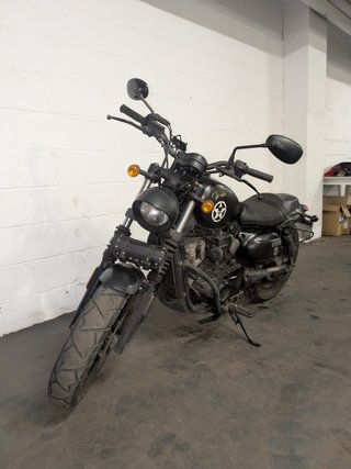 HYOSUNG BOBBER GV-125 S