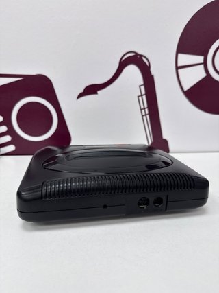 Consola Megadrive SEGA 16-BIT (sin Mando)