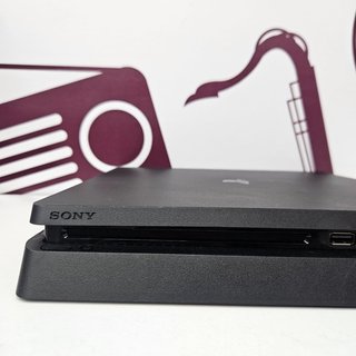 Consola PS4 Slim 1TB