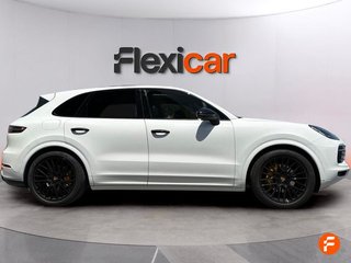 Porsche Cayenne -