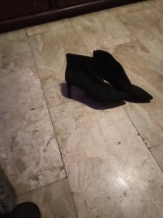 Botines tacón fino negros talla 41
