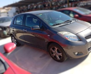 Faro izquierdo toyota 486125 yaris active