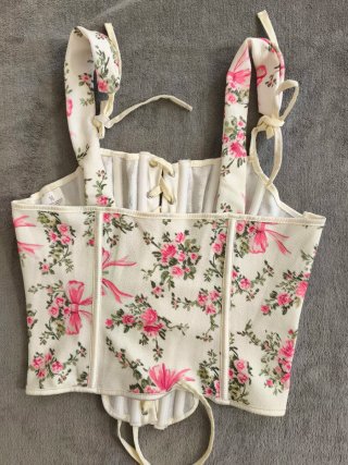 Corsetto floreale in stile vintage