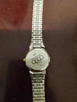 Reloj Audi Quattro Auto Oro y Plata