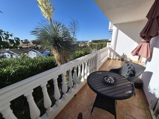 Piso en venta en Calaburra - Chaparral en Mijas