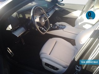 BMW i5 eDrive40 250 kW (340 CV)