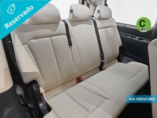 Hyundai Staria 2.2 CRDI Tecno 9S Auto 130 kW (177 CV)